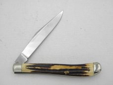 Queen Cutlery #11 Utility Pattern Winterbottom bone: 4 1/8” single blade jack, early 1950s,