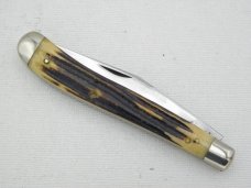 Queen Cutlery #11 Utility Pattern Winterbottom bone: 4 1/8” single blade jack, early 1950s,