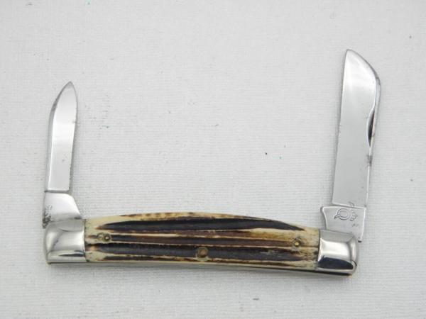 Queen Cutlery Co. #31 Half Congress in Winterbottom Bone: 4” closed; circa 1950, Big Q tang stamp