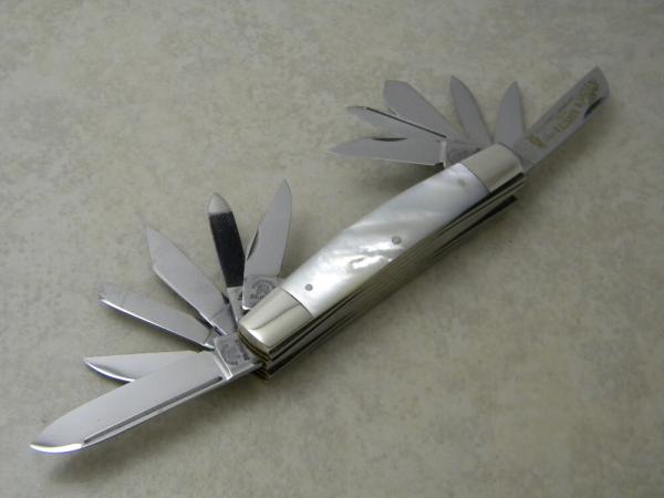 Fight'n Rooster Frank Buster Cutlery Co. Germany Intl. Cutlery Club Pearl 12 Blade Congress Knife 