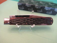 Queen 2000 Millennium Lock Back Folder Model 36L