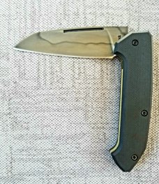 Tracey LaRock Ethan Jack..26C3 w/Hamon.black G10 chamfered.brass liners..3.13/16 closed..w/box
