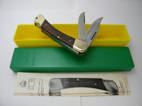 Puma Germany Wood 972 Game Warden Lockback Knife in Box  c.1971