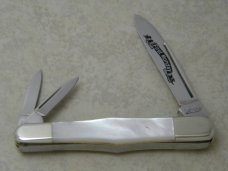 Parker Cut Co quotFirst Mondayquot Pearl Whittler Knife