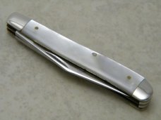 Queen Steel #14P Pearl Peanut Knife 