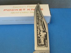 Case XX 1977 White Delrin Texas Special Folding Hunter Pattern # 4165 SSP
