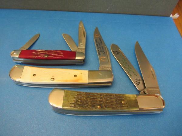 3 Knives one money  2 are Parker Edwards & one Bear 