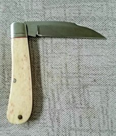Margrate Custom Swayback..Giraffe Bone and N690...3.75" clsd.liners..spacers..Fluted..coa..slip..bo.