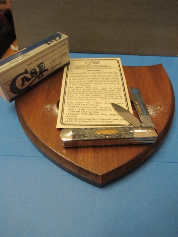 Case 1992 Collectors Club One Arm Razor Knife Pattern # GY62005RAZ SS Case 1992 Collectors Club One Arm Razor Knife Pattern # GY62005RAZ SS