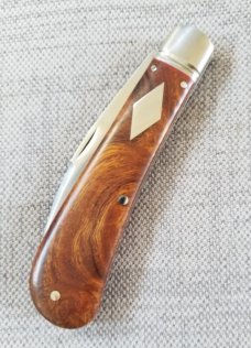 Kroo Bose Swayback in Desert ironwood and Rwl34..4" closed..red liners and spacersfilework..coa/slip