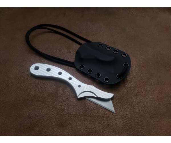 MMK&T Pocket Razor raw