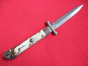 Italian MEDICI Style Stag Swing Guard STILETTO Switchblade Knife