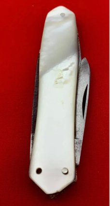 Vintage MILLER BROS MERIDEN Dolphin Lobster Pen Folding Pocket Knife c.1872-1926 Mother-of-Pearl