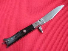 Vintage Italian Maserin & De Nardo Fulcrum Horn Switchblade Knife