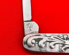 Vintage H. BOKER & CO Equal End Shadow Pen Folding Pocket Knife c.1891-1944 Embossed Metal