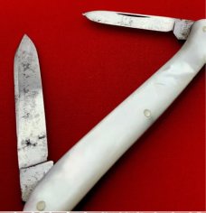 Vintage EMPIRE WINSTED CT 2-Blade Serpentine Pen Folding Pocket Knife c.1856-1930 Blade Etch MOP