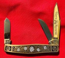 Fight’n Rooster Gold Plated 3-Blade Premium Stock Pocket Knife “White Roses” #176 of 400 MINT