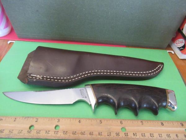 Gerber Wood Handle Finger Groove Model 450 S