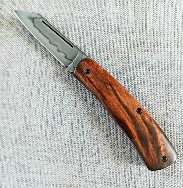 LaRock Custom Native Knife, Desert ironwood scales, screws no pins, 4" closed w/Hamon, W2, boxed LaRock Custom Native Knife, Desert ironwood scales, screws no pins, 4" closed w/Hamon, W2, boxed