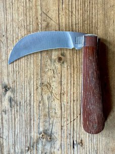 A Wright & Son Hawksbill Pruning Knife with Rosewood Scales and Hawksbill Blade