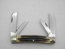 Queen Cutlery Large 4” Four Blade Congress, 1958 – 1960: tang stamp is “Q Steel”