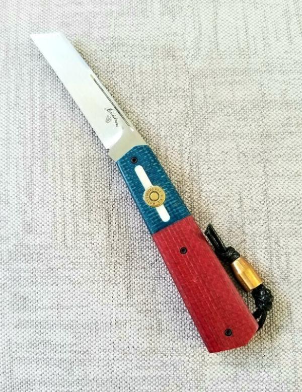 Vincenzo Balistreri 2nd Amendment White Wolf,4" .440C..red/white/blue.bullet shield and bead. 