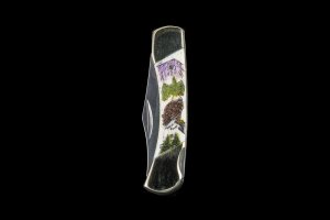 Scrimshaw Bald Eagle Colored Design Scrimshaw Collection Medium Pocket Knife Bovine Bone
