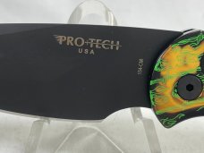 PRO-TECH USA TR-4 Peter Kellet Green Skulls Shaw Silver Skull Auto MINT IN POUCH (Z 47951) 