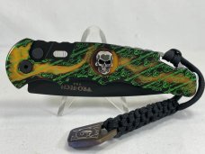 PRO-TECH USA TR-4 Peter Kellet Green Skulls Shaw Silver Skull Auto MINT IN POUCH (Z 47951) 