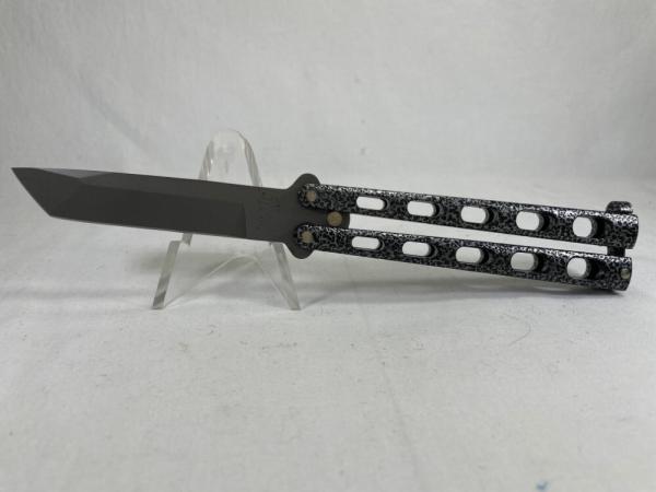BEAR & SON USA Armor Piercing Tanto Butterfly Bali Flipper MINT NO BOX (Z 47959) BEAR & SON USA Armor Piercing Tanto Butterfly Bali Flipper MINT NO BOX (Z 47959)