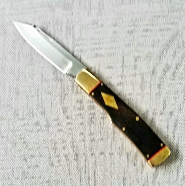 K'roo Custom Native Knife, NEW,W/ slip, 4"..African Blackwood and Brass..rwl34. Filework 