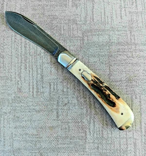 Tanner Couch Rabbit Skinner Trapper..Stag and Feather Damascus..4 5/8" closed..Fluted and all integr