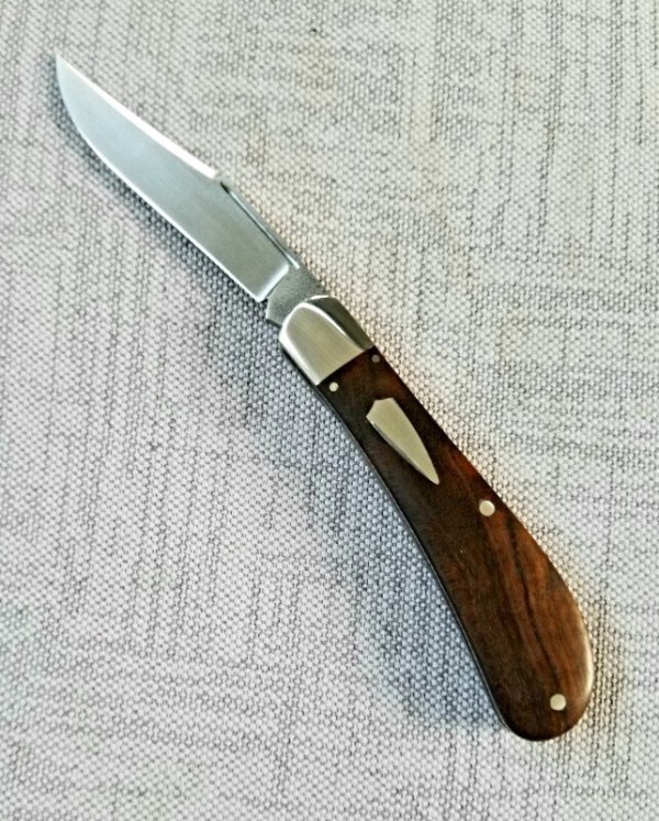 Kroo Custom Imbuia Honknose Trapper..4"...N690...SS Bolsters and Shield...coa and slip..polished