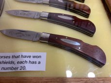 Case XX U.S.A. 10 Dot 1980 Triple Crown 11 Knife Series 