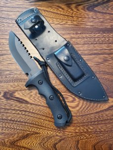 Treeman Knives/Behring 
