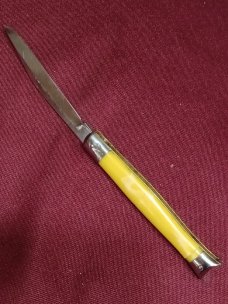 Vintage Shur Snap Fishtail switchblade. 