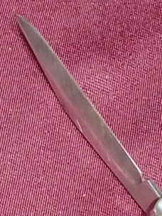 Vintage Shur Snap Fishtail switchblade. 