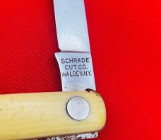 Vintage SCHRADE CUT CO WALDEN NY 1-Blade Melon Tester Pocket Knife c.1917-1946 Yellow Composition