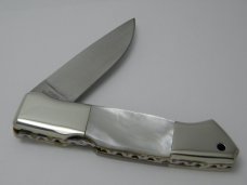 Frost Cutlery Excelsior Grade 1980 Surgical Steel Japan Scrimshawed Pearl Lockback Knife