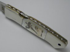 Frost Cutlery Excelsior Grade 1980 Surgical Steel Japan Scrimshawed Pearl Lockback Knife