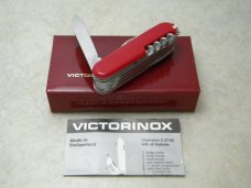 Victorinox Switzerland Stainless Rostfrei Red Champion Officier Suisse Swiss Army Knife - NIB