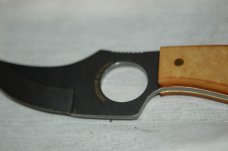 White Knuckler Fixed Blade New with Cloth Container Classic Convertible III