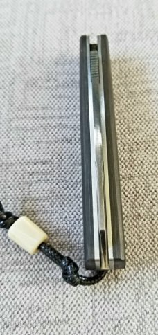 Vincenzo Balistreri Fools Gold fat CF White Wolf slipjoint,4" closed..Damasteel..lanyard pin & bead