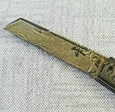 Vincenzo Balistreri Fools Gold fat CF White Wolf slipjoint,4" closed..Damasteel..lanyard pin & bead