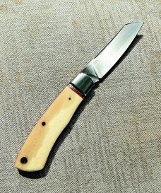 Michael du Plessis Bleached Giraffe Bone Native.N690.red liners.spacers fluted.. tube..coa/pouch
