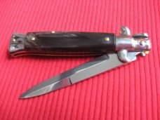 Older Italian 6 1/4" Horn STILETTO Switchblade