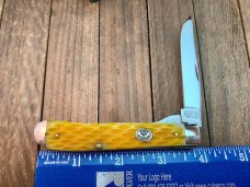 Moore Maker Half Moon Trapper Liner Lock Yellow Jigged Bone 2015