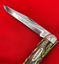  WINCHESTER 1036 1-Blade Texas Toothpick Folding Pocket Knife Christmas Tree Scales Mint Condition