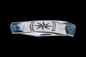 Hand Etched Compass Rose Design Scrimshaw Collection on Bovine Bone Large Pocket Knife