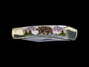 Etched Bear with Trout Design Colored Scrimshaw Collection Large Pocket Knife